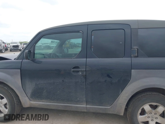 2003 Honda Element EX with VIN 5J6YH28583L017231, listed as a IAAI auction lot 41871596 with 208,768 mi miles and . Bid and sale history available at DreamBid. Image 15.