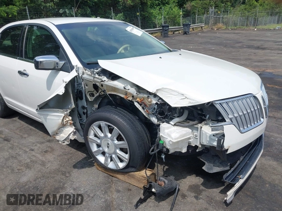 2012 Lincoln MKZ with VIN 3LNHL2GC1CR814101, listed as a IAAI auction lot 42594990 with 156,064 mi miles and . Bid and sale history available at DreamBid. Image 6.