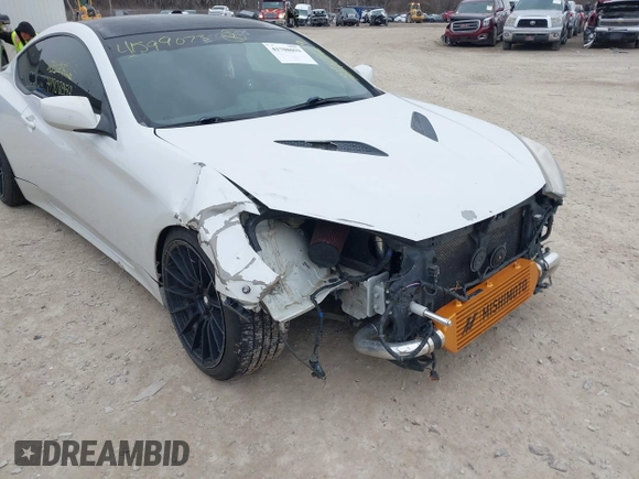 2013 Hyundai Genesis Coupe Premium z VIN KMHHT6KD8DU105635, wystawiony jako IAAI lot #41708059 z przebiegiem 140 893 mil mil oraz . Historia ofert i sprzedaży dostępna na DreamBid. Obrazek 6.