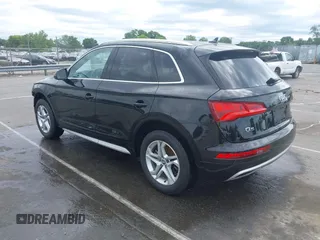 2018 Audi Q5 Premium Plus z VIN WA1BNAFY6J2100245, wystawiony jako IAAI lot #42295572 z przebiegiem 73 731 mil mil oraz . Historia ofert i sprzedaży dostępna na DreamBid. Obrazek 3.