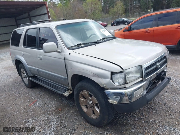 1998 Toyota 4Runner with VIN JT3GN87R3W0073928, listed as a IAAI auction lot 41767493 with 264,738 mi miles. Bid and sale history available at carsss.com. Image 1.