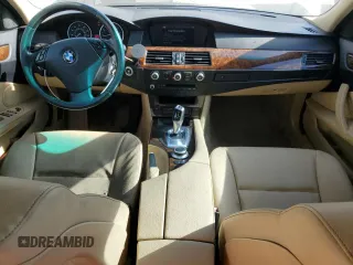 2008 BMW 5 Series z VIN WBAN453588CT16817, wystawiony jako Copart lot #54245065 z przebiegiem 103 603 mil mil oraz Czysty tytuł • Clean title. Historia ofert i sprzedaży dostępna na DreamBid. Obrazek 8.
