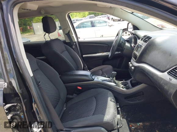 2017 Dodge Journey SXT с VIN 3C4PDDBGXHT574639, выставлен на аукционе IAAI как лот 42310330 с пробегом 113 883 миль миль и . История ставок и продаж доступна на DreamBid. Изображение 5.