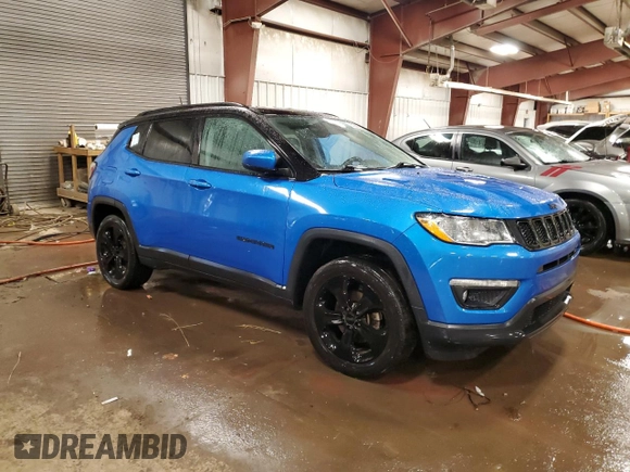 2018 Jeep Compass Altitude with VIN 3C4NJDBB2JT395652, listed as a Copart auction lot 42867225 with 150,776 mi miles and Clean title. Bid and sale history available at DreamBid. Image 4.