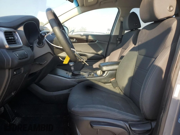 2020 Kia Sorento L with VIN 5XYPG4A31LG666728, listed as a Copart auction lot 43814835 with 118,556 mi miles and Clean Title. Bid and sale history available at DreamBid. Image 7.