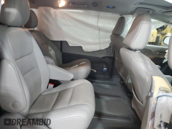 2020 Toyota Sienna XLE with VIN 5TDDZ3DC7LS251760, listed as a Copart auction lot 60125385 with 62,326 mi miles and Salvage title. Bid and sale history available at DreamBid. Image 11.