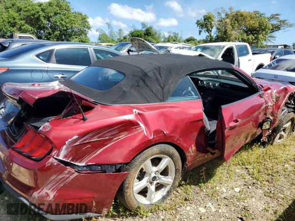 2019 Ford Mustang EcoBoost z VIN 1FATP8UH9K5128594, wystawiony jako Copart lot #73007804 z przebiegiem Nie podano mil oraz Szkoda całkowita • Salvage title. Historia ofert i sprzedaży dostępna na DreamBid. Obrazek 3.