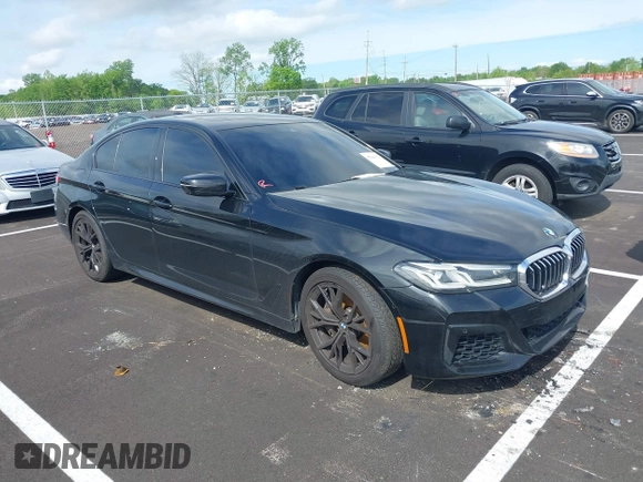 2021 BMW 5 Series 540i with VIN WBA53BJ08MWW95688, listed as a IAAI auction lot 42064036 with 39,410 mi miles and . Bid and sale history available at DreamBid. Image 1.