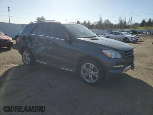 2015 Mercedes-Benz M ML 350 with VIN 4JGDA5HB5FA564498, listed as a Copart auction lot 46475015 with 98,031 mi miles and Salvage Title. Bid and sale history available at carsss.com. Image 4.