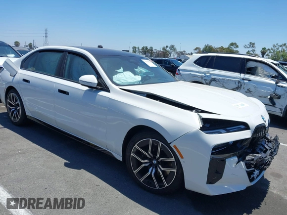 2025 BMW 7 Series 740i xDrive with VIN WBA33EH01SCU96544, listed as a IAAI auction lot 42640870 with 4,222 mi miles and . Bid and sale history available at DreamBid. Image 1.