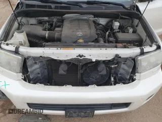 2014 Toyota Sequoia Platinum with VIN 5TDDW5G14ES104393, listed as a Copart auction lot 45494815 with 243,245 mi miles and Salvage Title. Bid and sale history available at carsss.com. Image 12.