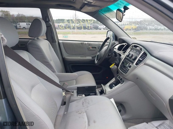 2006 Toyota Highlander Hybrid with VIN JTEEW21A260021072, listed as a IAAI auction lot 41903150 with 164,766 mi miles. Bid and sale history available at carsss.com. Image 5.