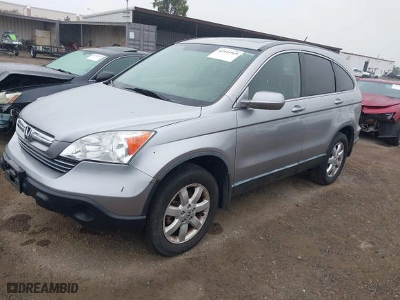 2008 Honda CR-V EX-L with VIN JHLRE38798C024421, listed as a IAAI auction lot 41924569 with 193,420 mi miles. Bid and sale history available at carsss.com. Image 2.
