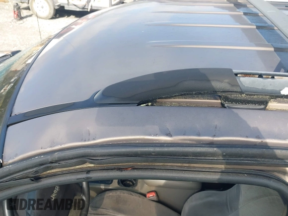 2001 Jeep Grand Cherokee Laredo с VIN 1J4GX48S41C628774, выставлен на аукционе IAAI как лот 42025584 с пробегом Не указан миль и . История ставок и продаж доступна на DreamBid. Изображение 6.