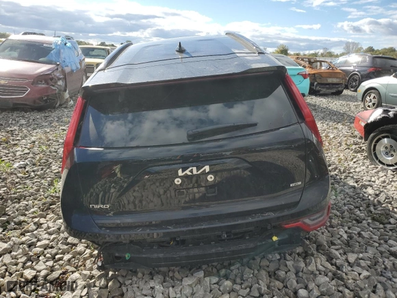 2024 Kia Niro SX Touring with VIN KNDCT3LE6R5152796, listed as a Copart auction lot 74388604 with 0 mi miles and Non Repairable. Bid and sale history available at carsss.com. Image 6.