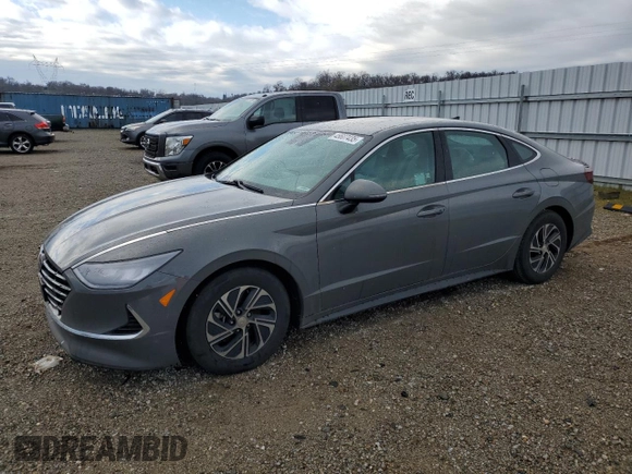 2020 Hyundai Sonata Hybrid Blue with VIN KMHL24JJXLA012298, listed as a Copart auction lot 45607435 with 111,726 mi miles and Salvage Title. Bid and sale history available at carsss.com. Image 1.