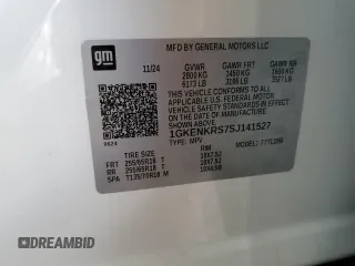 2025 GMC Acadia FWD Elevation z VIN 1GKENKRS7SJ141527, wystawiony jako Copart lot #45313575 z przebiegiem 4 241 mil mil oraz Czysty tytuł • Clean title. Historia ofert i sprzedaży dostępna na DreamBid. Obrazek 14.