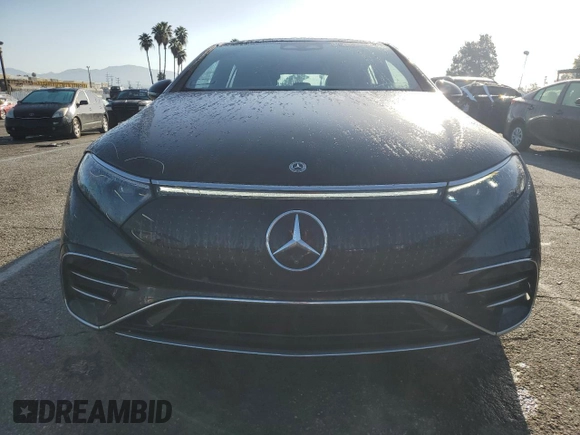 2022 Mercedes-Benz EQS with VIN W1KCG2DB1NA019311, listed as a Copart auction lot 46130214 with 25,000 mi miles. Bid and sale history available at carsss.com. Image 5.