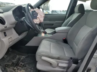 2014 Honda Pilot LX with VIN 5FNYF4H24EB011297, listed as a Copart auction lot 53833845 with 101,884 mi miles and Salvage Title. Bid and sale history available at DreamBid. Image 7.