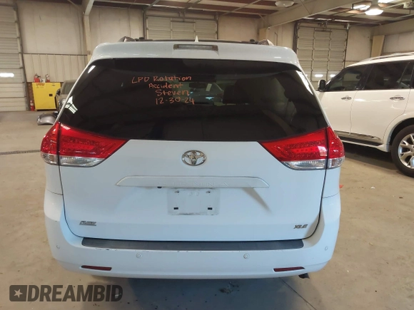 2011 Toyota Sienna XLE AAS with VIN 5TDYK3DC5BS130066, listed as a IAAI auction lot 41294340 with 156,591 mi miles and . Bid and sale history available at DreamBid. Image 16.