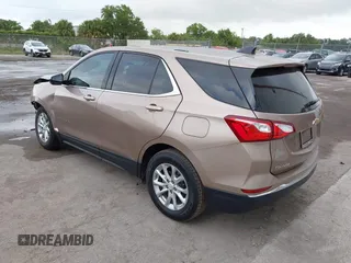 2019 Chevrolet Equinox LT z VIN 2GNAXKEV4K6259009, wystawiony jako IAAI lot #42148297 z przebiegiem 47 897 mil mil oraz . Historia ofert i sprzedaży dostępna na DreamBid. Obrazek 3.