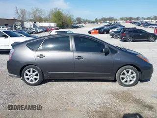 2009 Toyota Prius with VIN JTDKB20U193500388, listed as a IAAI auction lot 41980942 with 180,446 mi miles. Bid and sale history available at carsss.com. Image 12.