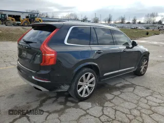 2017 Volvo XC90 Inscription with VIN YV4A22PL4H1170763, listed as a Copart auction lot 85748524 with 92,306 mi miles and Clean Title. Bid and sale history available at carsss.com. Image 3.