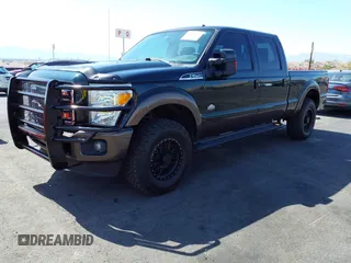 2015 Ford F-250 Lariat z VIN 1FT7W2BT9FEC36528, wystawiony jako IAAI lot #42358471 z przebiegiem 157 487 mil mil oraz . Historia ofert i sprzedaży dostępna na DreamBid. Obrazek 2.