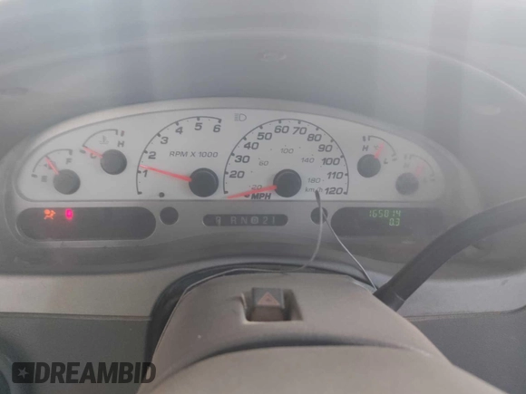 2004 Ford Explorer Sport Trac XLS z VIN 1FMZU67KX4UC40253, wystawiony jako IAAI lot #42894779 z przebiegiem 165 814 mil mil oraz . Historia ofert i sprzedaży dostępna na DreamBid. Obrazek 40.