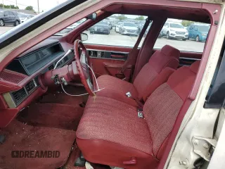 1991 Oldsmobile Delta z VIN 1G3HN54C1M1804698, wystawiony jako Copart lot #69833034 z przebiegiem 174 625 mil mil oraz Szkody całkowita. Historia ofert i sprzedaży dostępna na DreamBid. Obrazek 7.