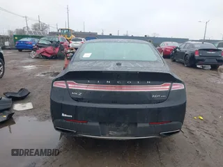 2019 Lincoln MKZ Reserve II with VIN 3LN6L5F94KR629361, listed as a IAAI auction lot 41969014 with 93,297 mi miles and . Bid and sale history available at DreamBid. Image 16.