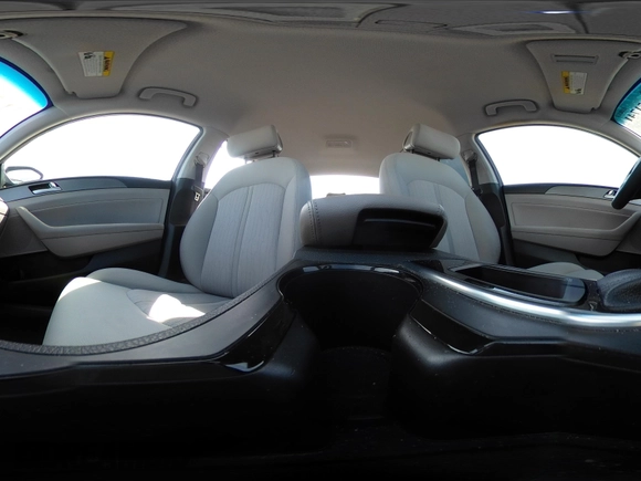 2016 Hyundai Sonata Hybrid SE with VIN KMHE24L18GA026079, listed as a IAAI auction lot 42051741 with 116,076 mi miles. Bid and sale history available at carsss.com. Image 18.