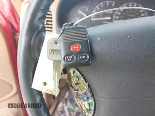 1996 Ford Explorer с VIN 1FMCU24X1TUB69411, выставлен на аукционе IAAI как лот 42766256 с пробегом 174 469 миль миль и . История ставок и продаж доступна на DreamBid. Изображение 11.