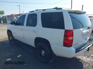 2007 Chevrolet Tahoe LTZ with VIN 1GNFK13057J121978, listed as a IAAI auction lot 42643202 with 240,004 mi miles and . Bid and sale history available at DreamBid. Image 3.