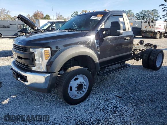 2019 Ford Super Duty F-450 DRW XL with VIN 1FDUF4GY8KEF05286, listed as a Copart auction lot 80954934 with 266,413 mi miles and Clean Title. Bid and sale history available at carsss.com. Image 1.