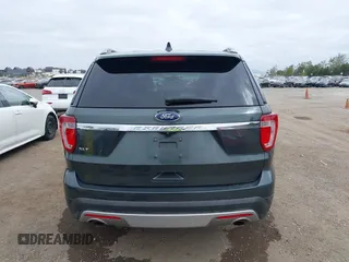 2016 Ford Explorer XLT with VIN 1FM5K7D86GGA07654, listed as a IAAI auction lot 42093797 with 138,097 mi miles. Bid and sale history available at carsss.com. Image 16.