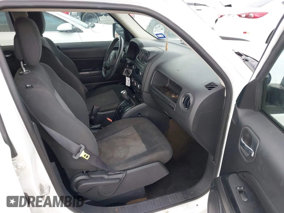 2017 Jeep Patriot High Altitude with VIN 1C4NJPFA0HD149248, listed as a IAAI auction lot 42182940 with 112,876 mi miles and . Bid and sale history available at carsss.com. Image 5.