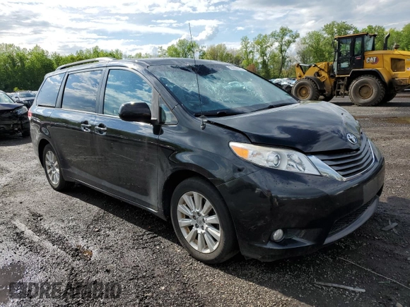 2014 Toyota Sienna Limited z VIN 5TDDK3DC5ES086024, wystawiony jako Copart lot #56299555 z przebiegiem 136 876 mil mil oraz Szkoda całkowita • Salvage title. Historia ofert i sprzedaży dostępna na DreamBid. Obrazek 4.