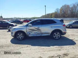 2017 Lincoln MKC Premiere with VIN 5LMCJ1C92HUL15471, listed as a IAAI auction lot 41875811 with 160,287 mi miles and . Bid and sale history available at DreamBid. Image 14.