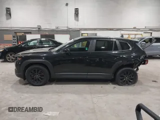 2024 Mazda CX-50 S Premium z VIN 7MMVABDM5RN155591, wystawiony jako IAAI lot #42275677 z przebiegiem 25 058 mil mil oraz . Historia ofert i sprzedaży dostępna na DreamBid. Obrazek 14.