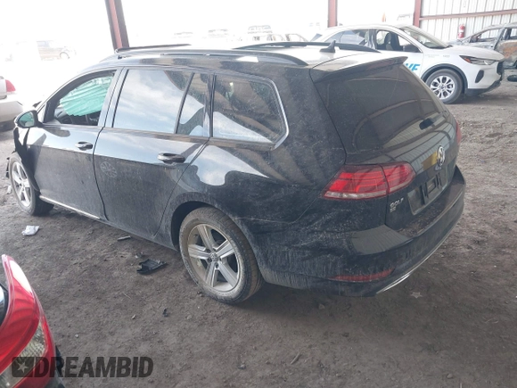 2018 Volkswagen Golf SportWagen S with VIN 3VWD17AUXJM750770, listed as a IAAI auction lot 41813264 with 72,619 mi miles. Bid and sale history available at carsss.com. Image 3.