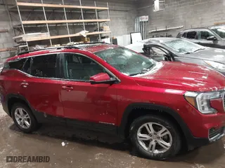 2022 GMC Terrain SLE with VIN 3GKALTEV2NL147016, listed as a IAAI auction lot 41515528 with 23,688 mi miles. Bid and sale history available at carsss.com. Image 13.