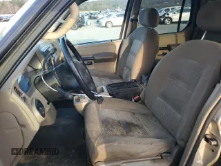 2005 Ford Explorer Sport Trac XLS with VIN 1FMZU67K65UA65517, listed as a Copart auction lot 50827365 with 288,901 mi miles and Clean title. Bid and sale history available at DreamBid. Image 7.