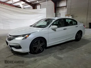 2017 Honda Accord Touring with VIN 1HGCR3F96HA007133, listed as a Copart auction lot 64014655 with 121,353 mi miles and Salvage title. Bid and sale history available at DreamBid. Image 1.
