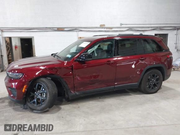 2025 Jeep Grand Cherokee Altitude X with VIN 1C4RJHAG9SC283983, listed as a IAAI auction lot 42495106 with 8,757 mi miles and . Bid and sale history available at DreamBid. Image 6.