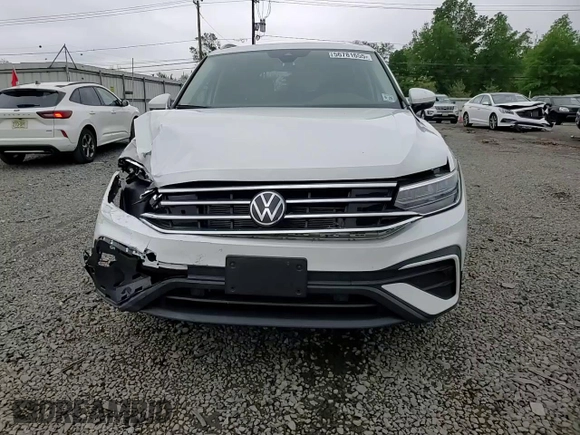 2024 Volkswagen Tiguan SE with VIN 3VVMB7AX7RM174711, listed as a Copart auction lot 56781655 with 7,253 mi miles and Salvage title. Bid and sale history available at DreamBid. Image 14.