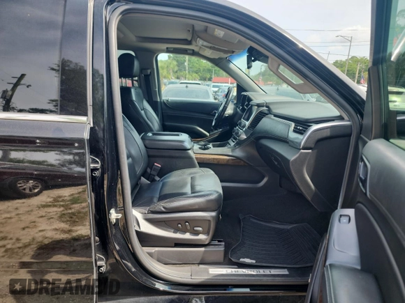 2018 Chevrolet Suburban LT with VIN 1GNSCHKC6JR399443, listed as a Copart auction lot 54967525 with 345,343 mi miles and Clean Title. Bid and sale history available at carsss.com. Image 5.