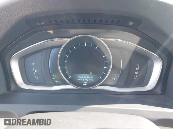 2014 Volvo S60 T5 z VIN YV1612FS3E2290445, wystawiony jako IAAI lot #41615450 z przebiegiem Nie podano mil oraz . Historia ofert i sprzedaży dostępna na DreamBid. Obrazek 7.
