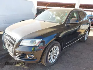 2014 Audi Q5 Premium Plus with VIN WA1LFBFP2EA074446, listed as a IAAI auction lot 41841181 with 157,810 mi miles. Bid and sale history available at carsss.com. Image 16.