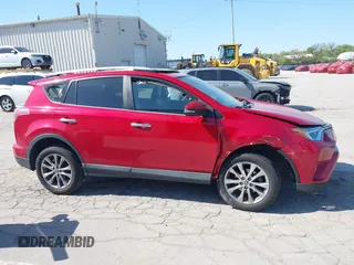 2016 Toyota RAV4 Limited с VIN 2T3DFREV2GW539427, выставлен на аукционе IAAI как лот 42233024 с пробегом 123 169 миль миль и . История ставок и продаж доступна на DreamBid. Изображение 13.